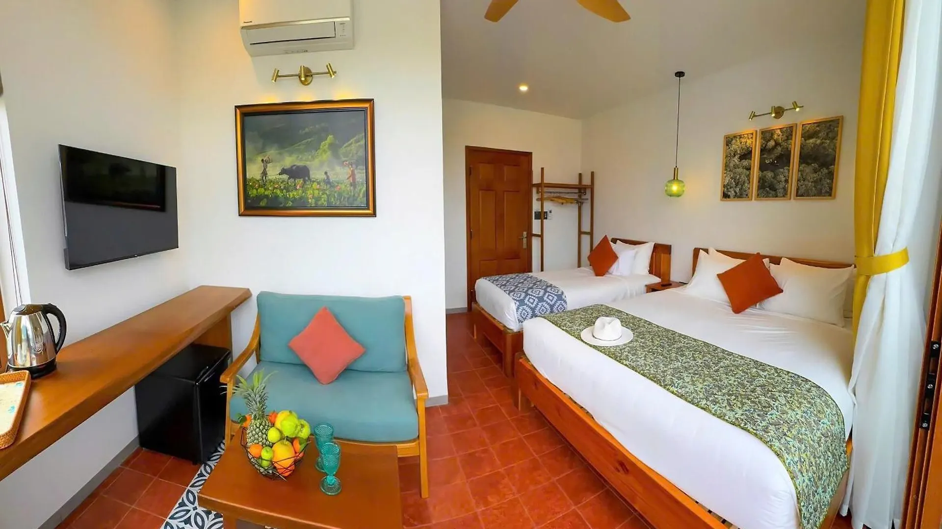 Blue Tropical House Hoi An Villa 0*,