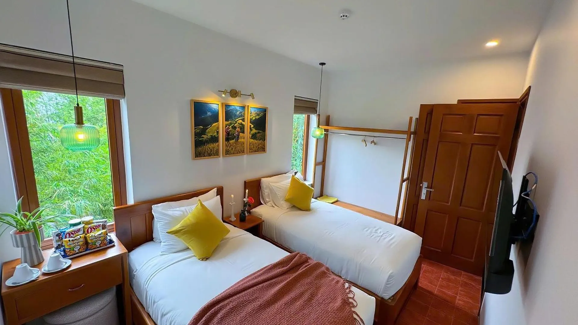 Blue Tropical House Hoi An Villa