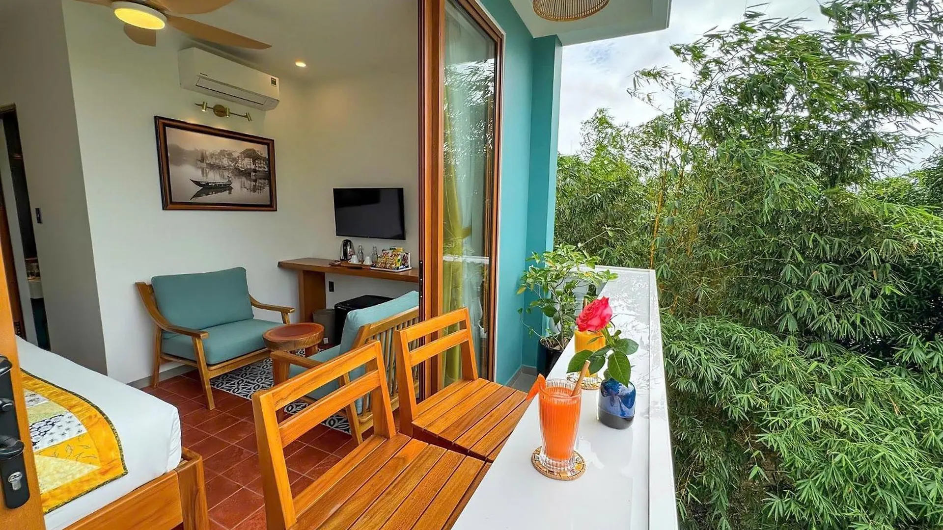 Holiday home Blue Tropical House Hoi An Villa